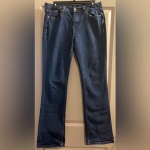 Levi’s Mid Rise Dark Wash Bootcut Jeans size 10 Button Flap Pockets Blue Denim